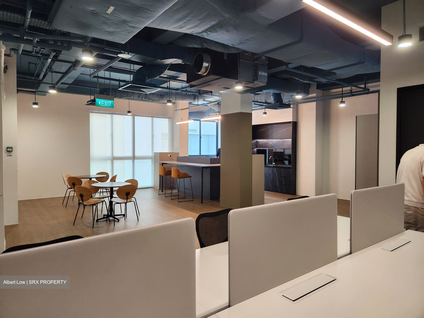 Finexis Building (D1), Office #446931291